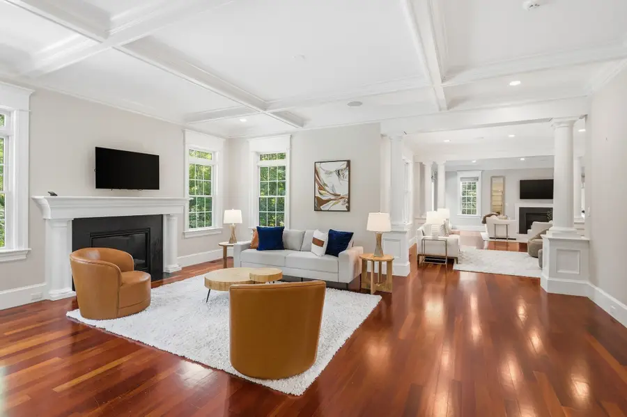36 Miller Hill Road, Dover, MA 02030 - #3
