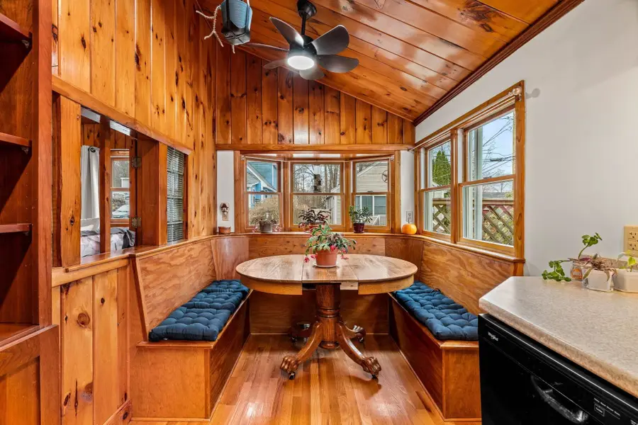 57 Richardson Ave, Dracut, MA 01826 - #3