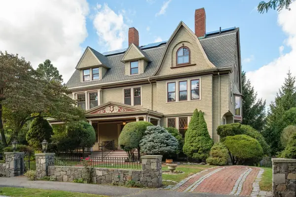 367 Otis St, Newton, MA 02465