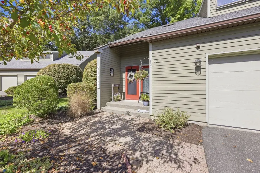 108 Fairway Village #108, Leeds, MA 01053 - #3