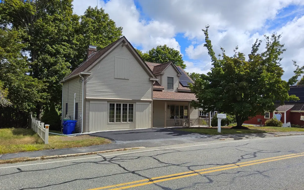 63 Pleasant St, Rockland, MA 02370 - #1