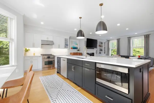 11 Woods Place, Boston, MA 02129