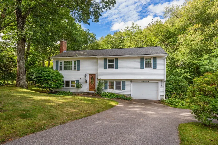 2 Ashland Street, Holliston, MA 01746 - #2