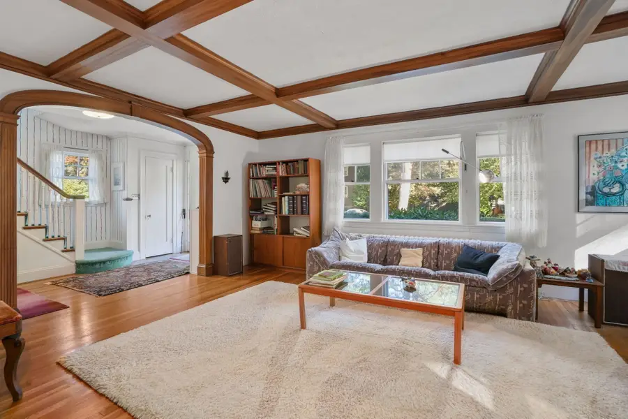 11 Stoneleigh Road, Newton, MA 02465 - #3