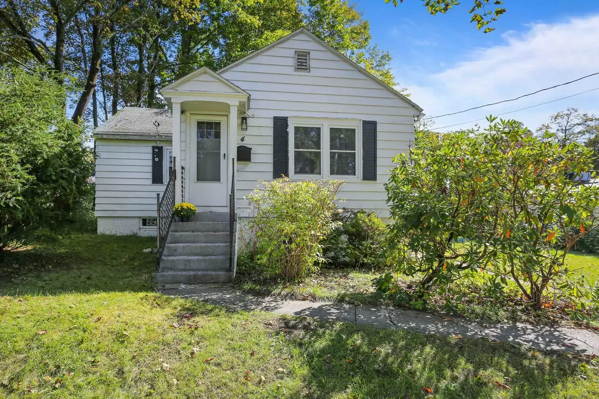 4 Pomona Rd, Worcester, MA 01602 - #1