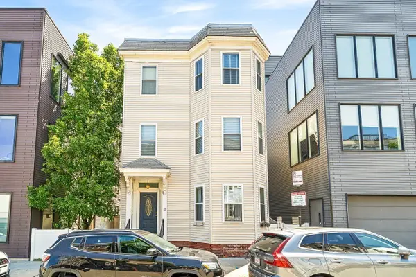 12 I St #1, Boston, MA 02127