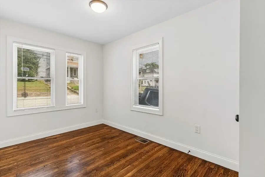 183 Whitwell St, Quincy, MA 02169 - #3