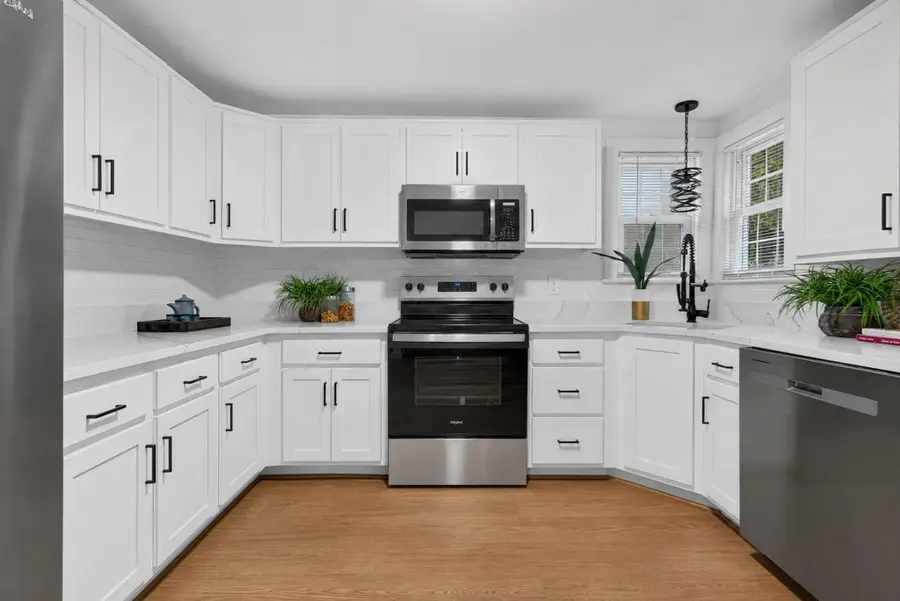 47 Southville Rd, Southborough, MA 01772 - #3