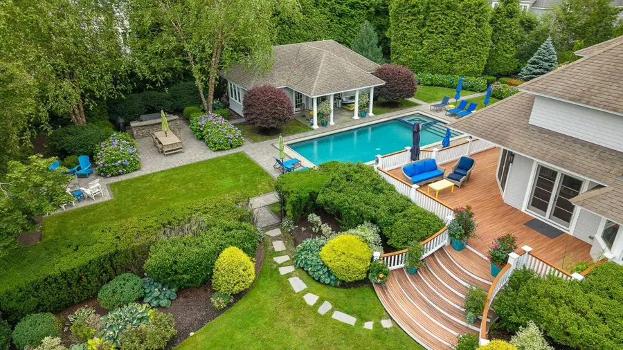 1 Anchorage Ln, Marblehead, MA 01945 - #2