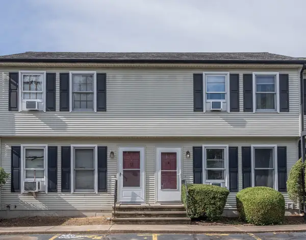 166 Hillside Rd #5, Westfield, MA 01085