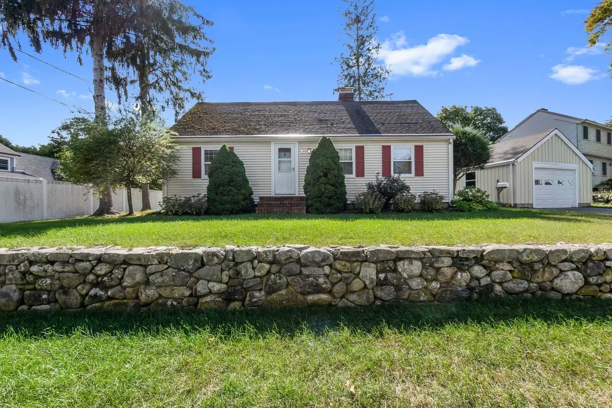 8 Savoy Rd., Hamilton, MA 01982 - #1