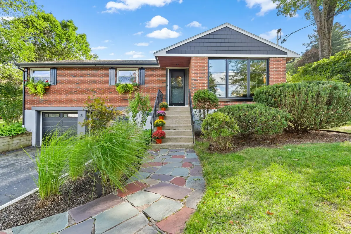 3 Pheasant Lane, Woburn, MA 01801 - #1