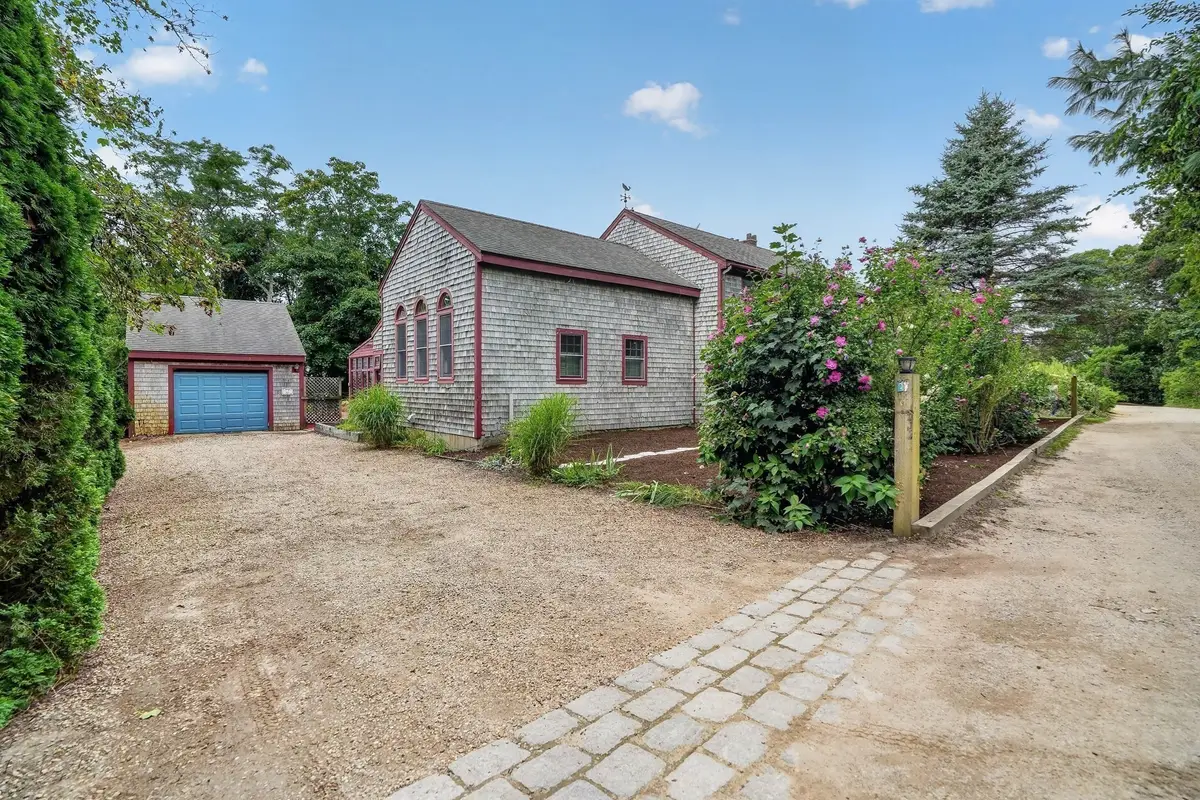 32 Norton Orchard Rd, Edgartown, MA 02539 - #1