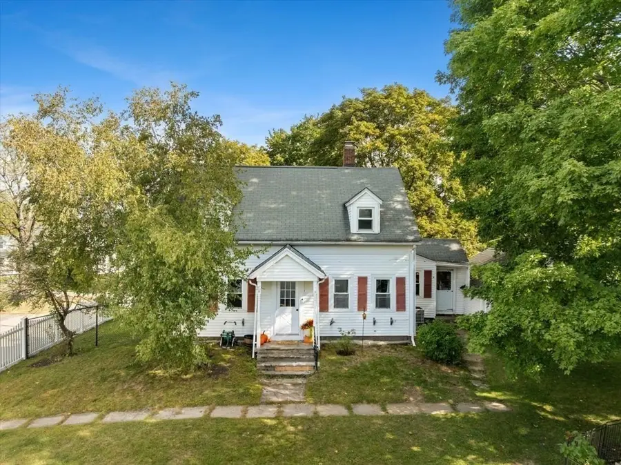 24 School Street, Walpole, MA 02081 - #2