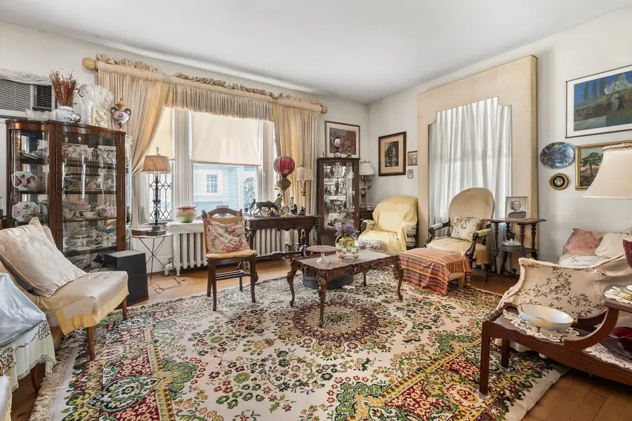 36 Columbia St, Brookline, MA 02446 - #2