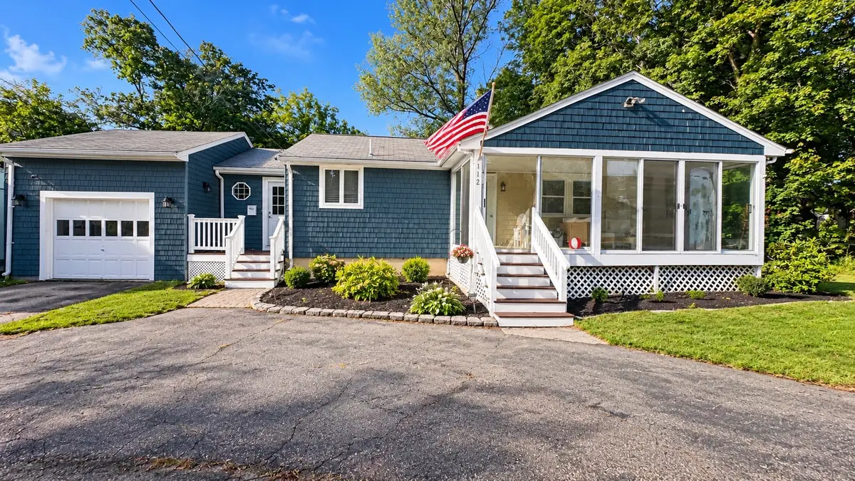 112 Wales St, Abington, MA 02351 - #1