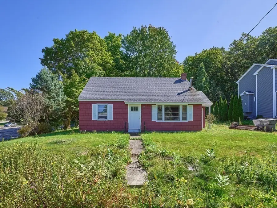 11 West St, Grafton, MA 01519 - #3