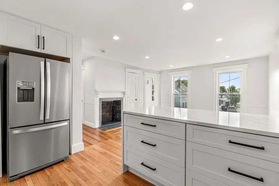 17 Cottage Street, Marblehead, MA 01945 - #2