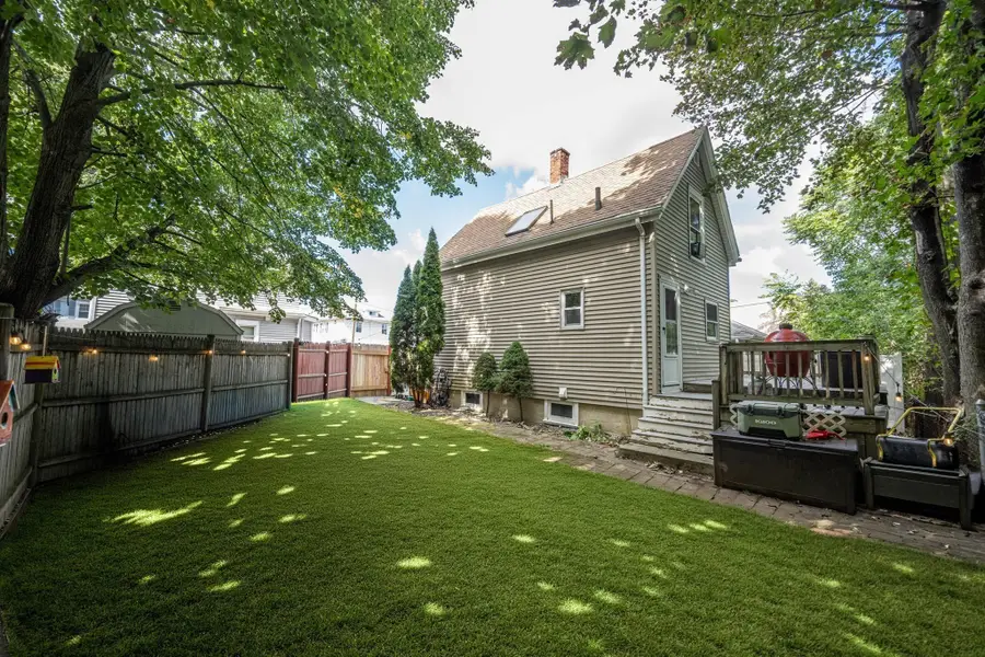 20 Ames St, Lynn, MA 01905 - #2