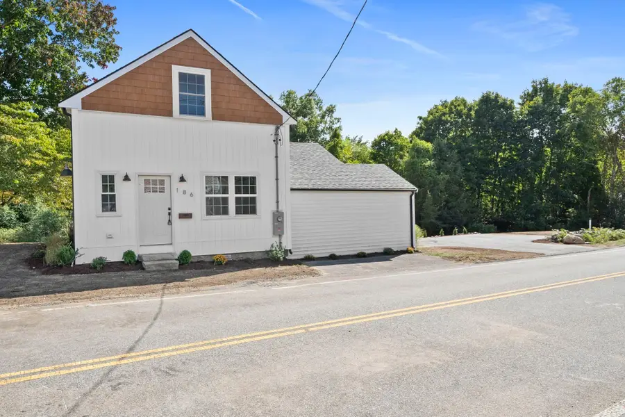 186 Elm, Hanover, MA 02339 - #2