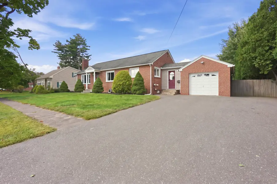105 Edward St, Agawam, MA 01001 - #2