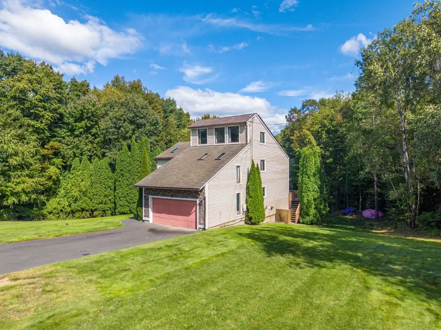 72 Mountain View Dr, Belchertown, MA 01007 - #3