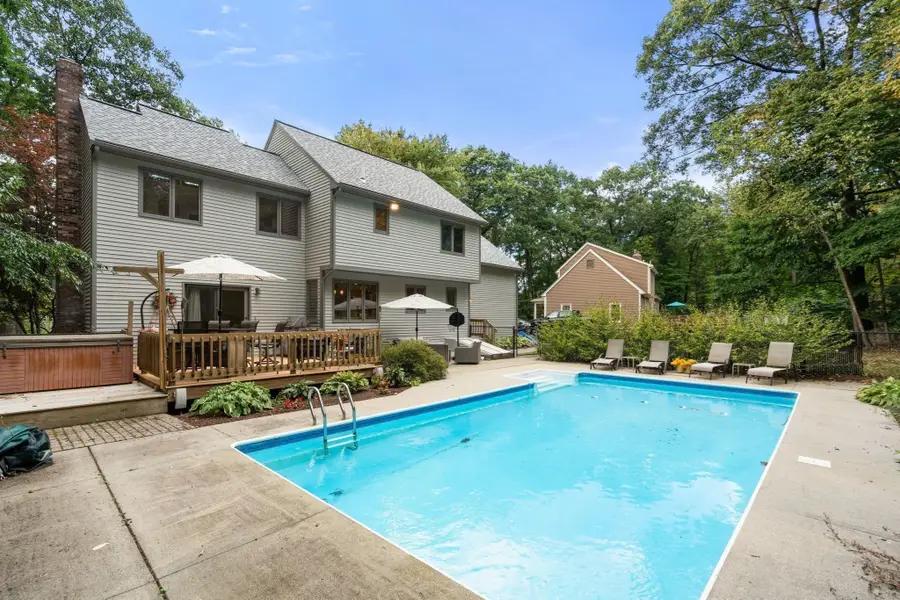 31 Raymond Way, Ashland, MA 01721 - #3