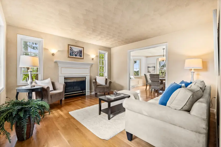 8 Jack Rabbit Ln, Westford, MA 01886 - #3