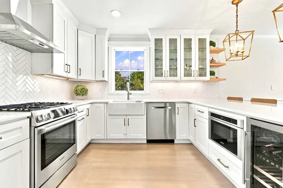 44 Sackville St, Boston, MA 02129 - #2