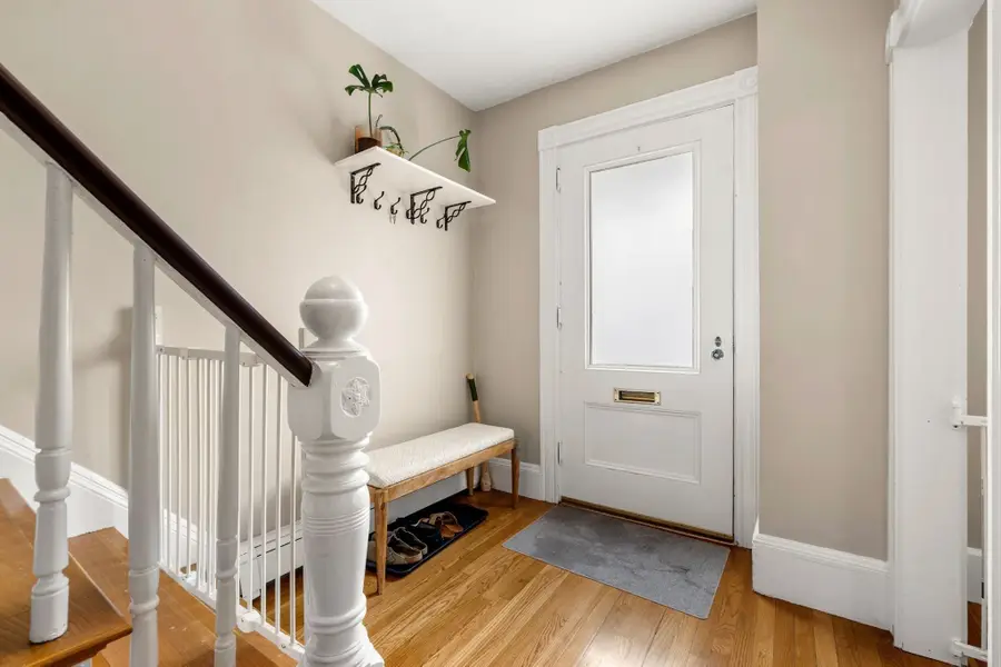 47 Sanford St, Melrose, MA 02176 - #3