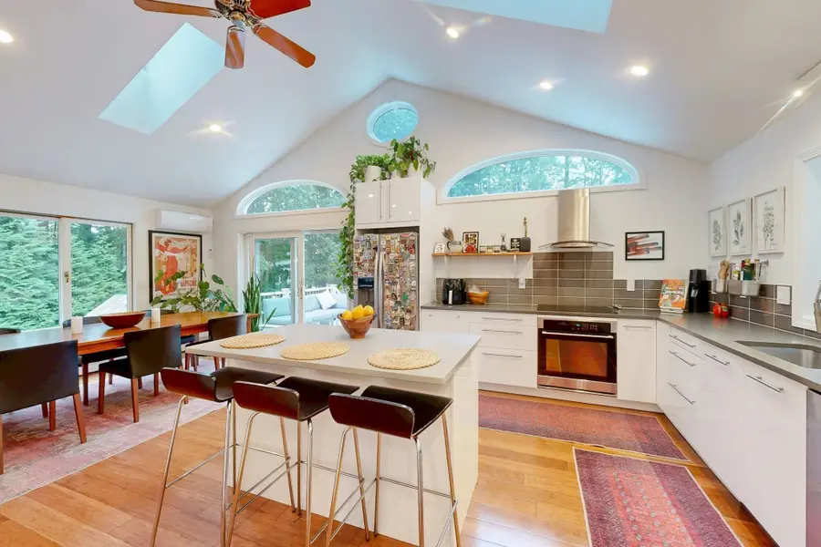 345 Lowell St, Reading, MA 01867 - #2