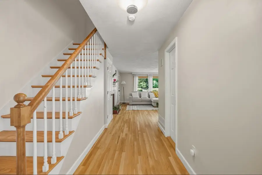 3 Seaborn Place #3, Lexington, MA 02420 - #2