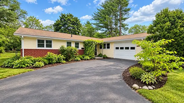 14 Cornell Rd, Framingham, MA 01701