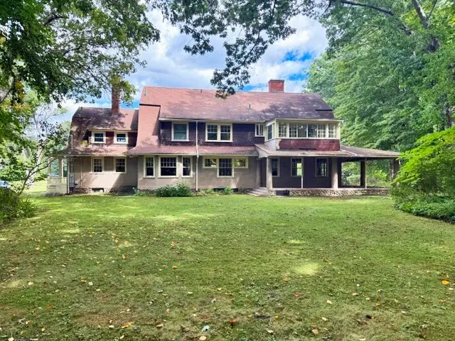 230 North Main, Northampton, MA 01062 - #3