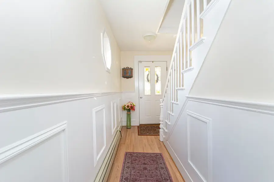 24 Lake St, Hudson, MA 01749 - #2