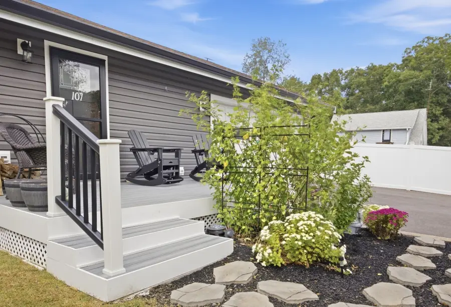 107 Fullerton Ave, Whitman, MA 02382 - #2