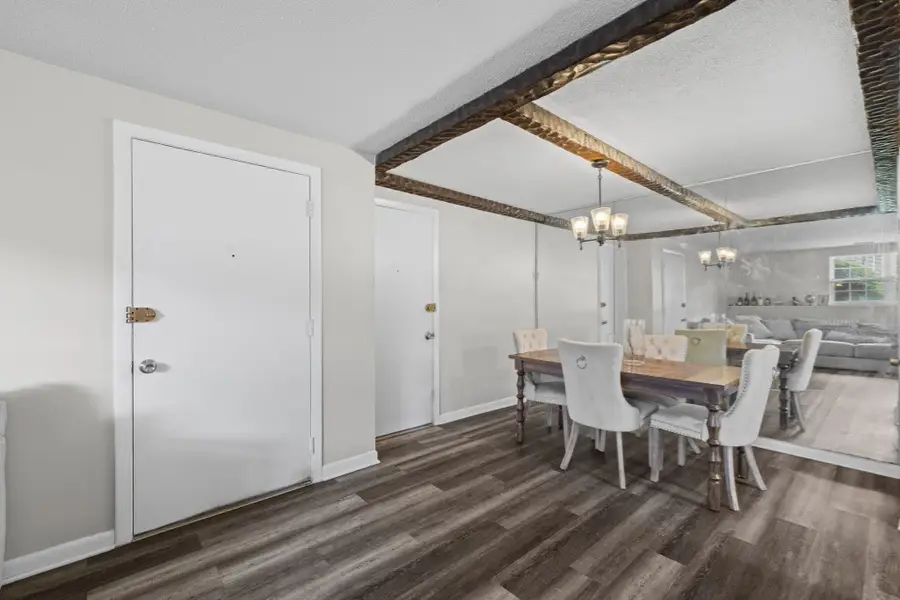103 Oak Ln #4, Brockton, MA 02301 - #2