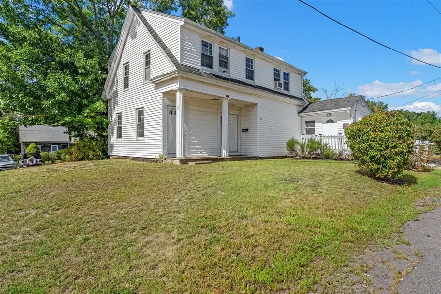 17 North Ave, Rockland, MA 02370 - #3