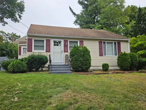 13 Hancock St, Shrewsbury, MA 01545