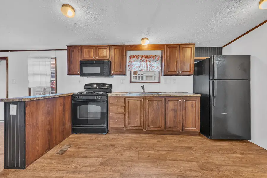 557 Southwest Cutoff #67, Worcester, MA 01607 - #2