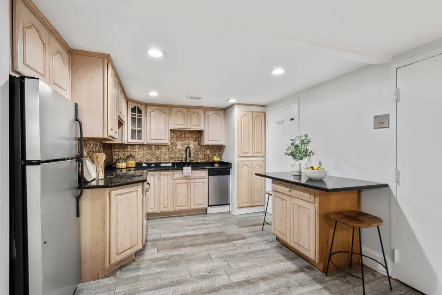 365 Faneuil St #4, Boston, MA 02135 - #3