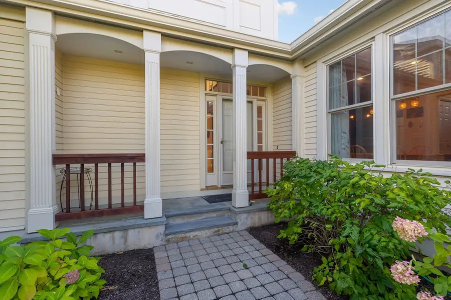 51 Carriage Hill Circle #51, Southborough, MA 01772 - #2