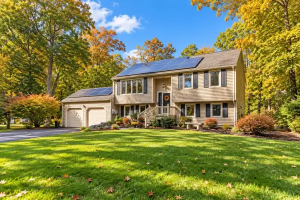 3 Carnegie Way, Attleboro, MA 02703