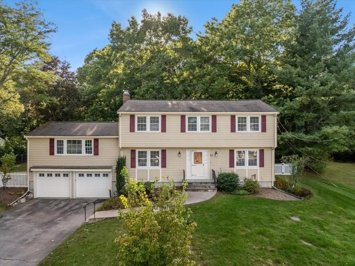 35 Bullard St, Walpole, MA 02081 - #1