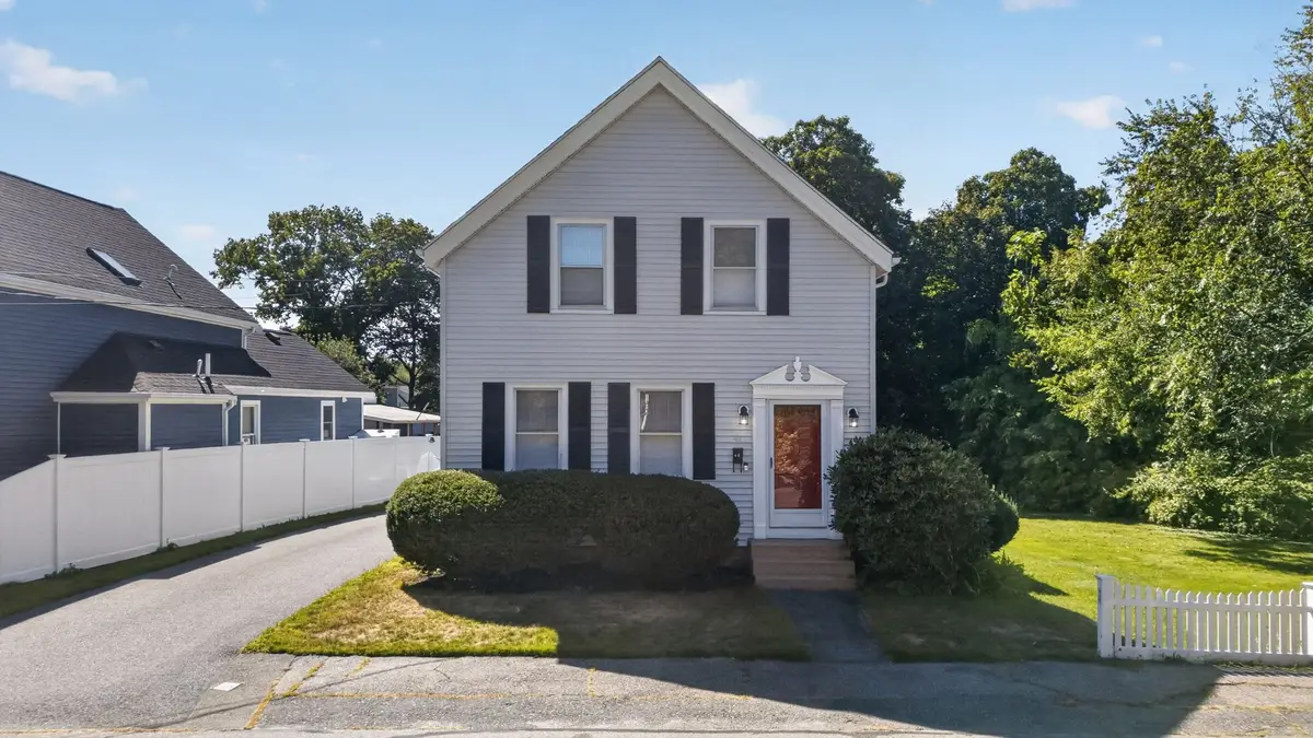 49 Greenhood St, Dedham, MA 02026 - #1