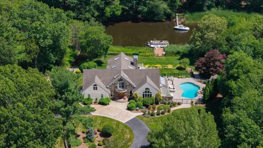 112 River Rd, Hanover, MA 02339 - #3