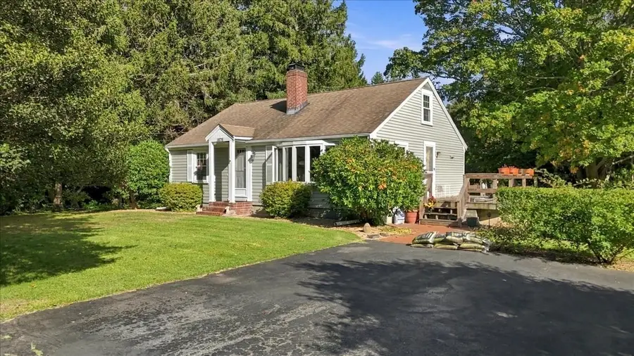 1876 Phinneys Ln, Barnstable, MA 02630 - #2