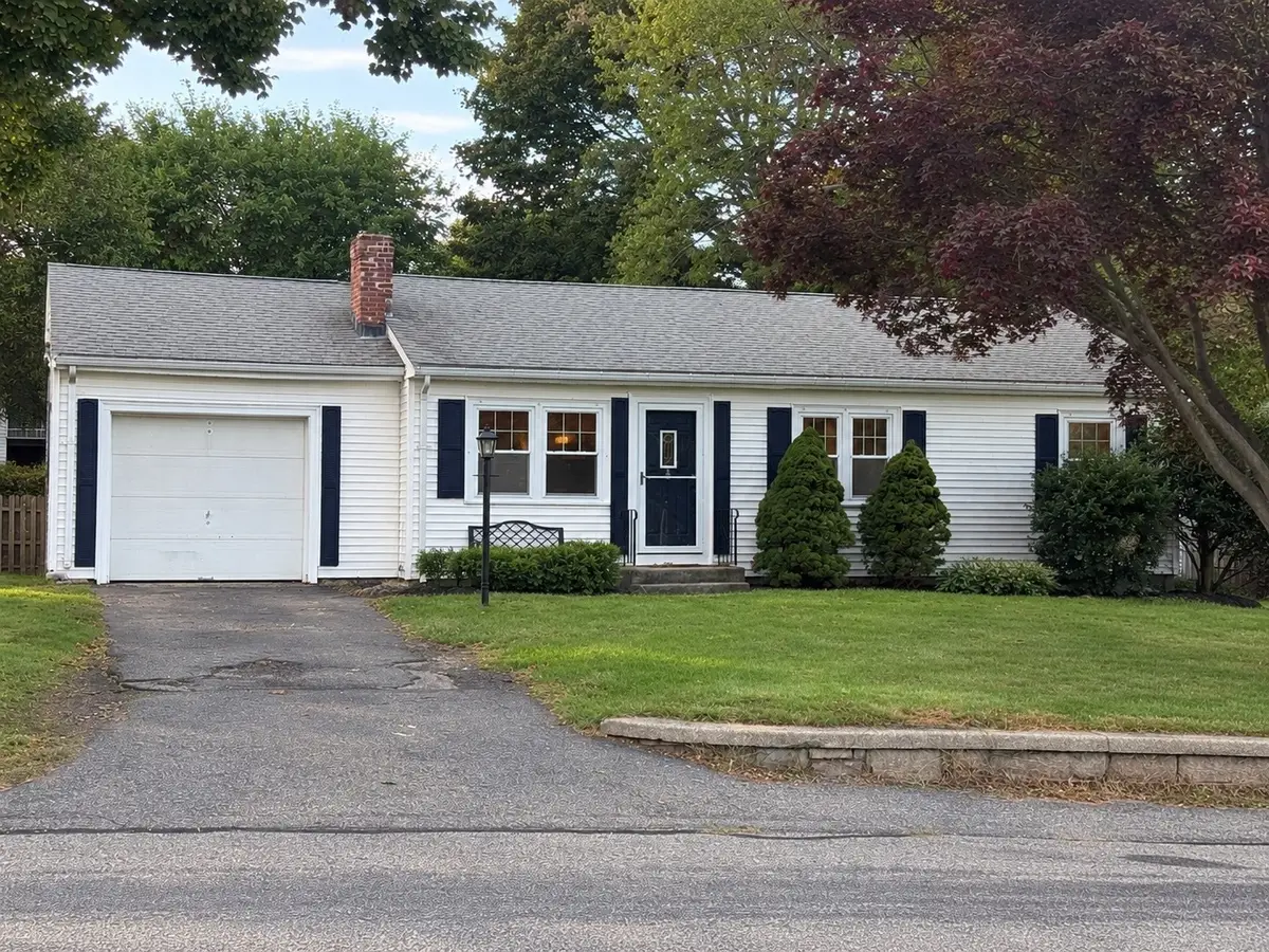 35 Fountain St, Milford, MA 01757 - #1