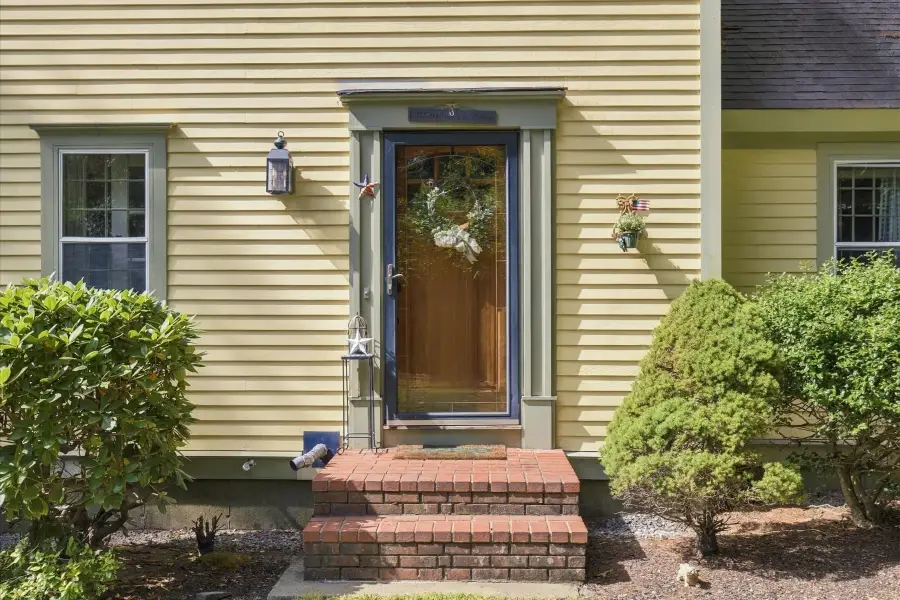7 Stony Brook Rd, Kingston, MA 02364 - #3