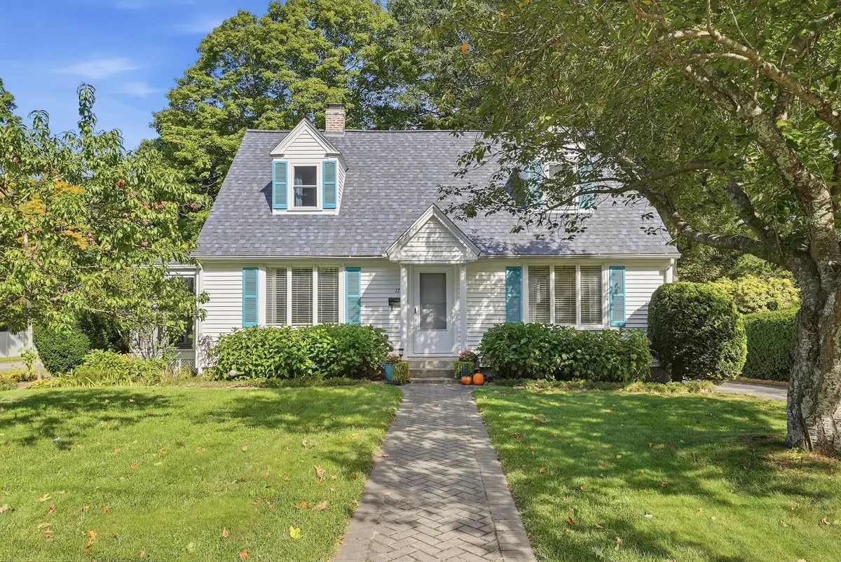 17 Smith St., Uxbridge, MA 01569 - #1